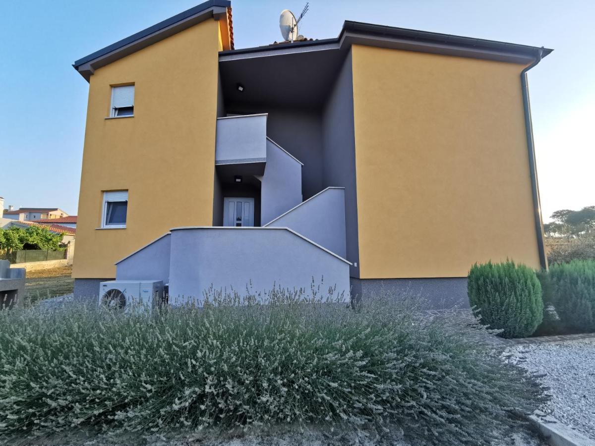 Casa Matea - 90 M From The Sea, New Private Swimming Pool Pula Exterior foto