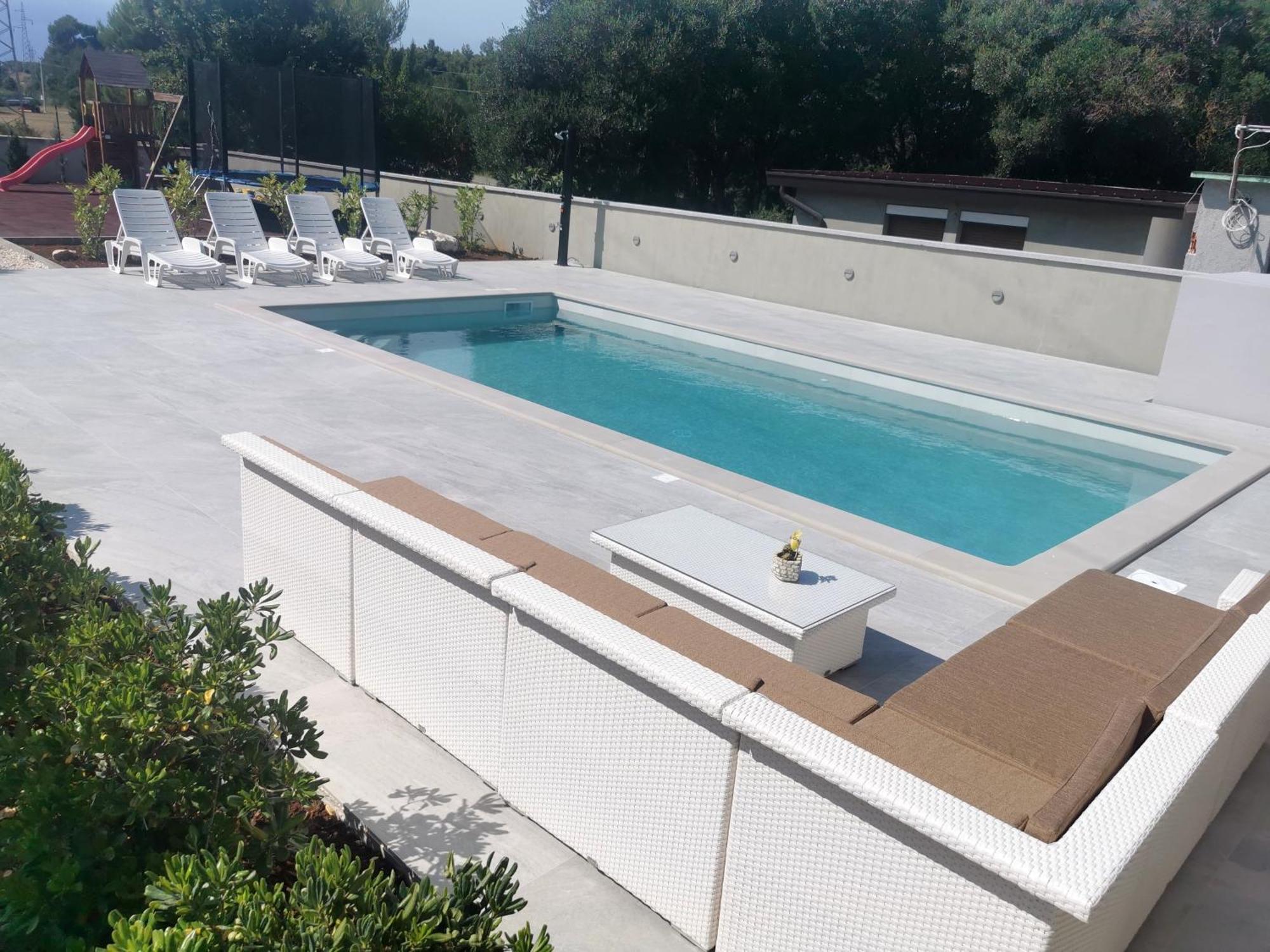 Casa Matea - 90 M From The Sea, New Private Swimming Pool Pula Exterior foto